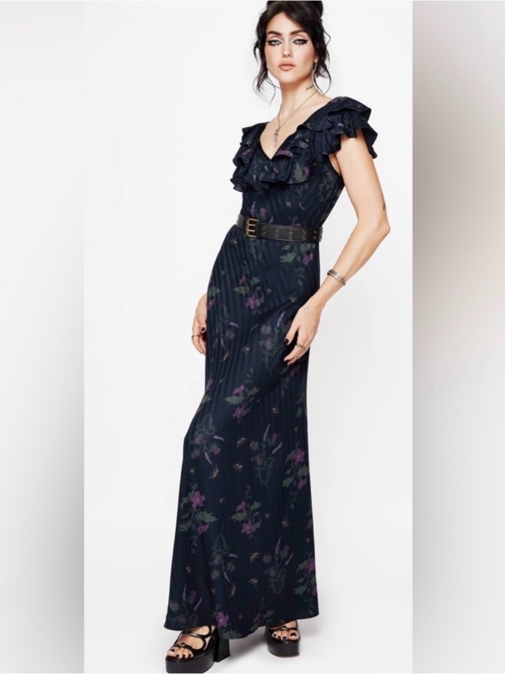 NWT Disturbia Cassandra Printed Angel Sleeve Maxi Dress - Size 6 US